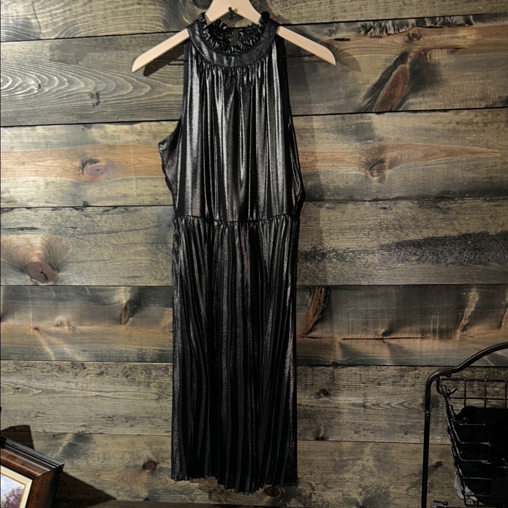 Simply Vera Vera Wang Black Metallic Dress